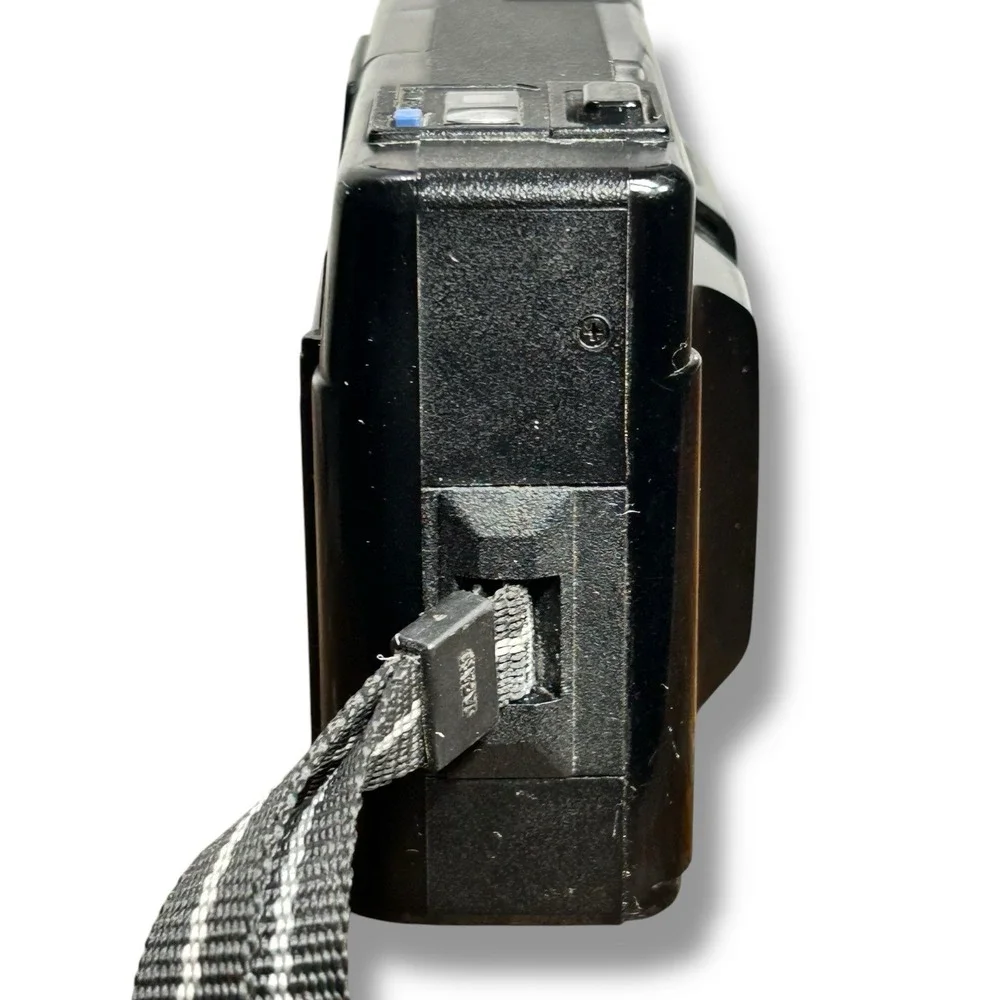 Minolta camera has